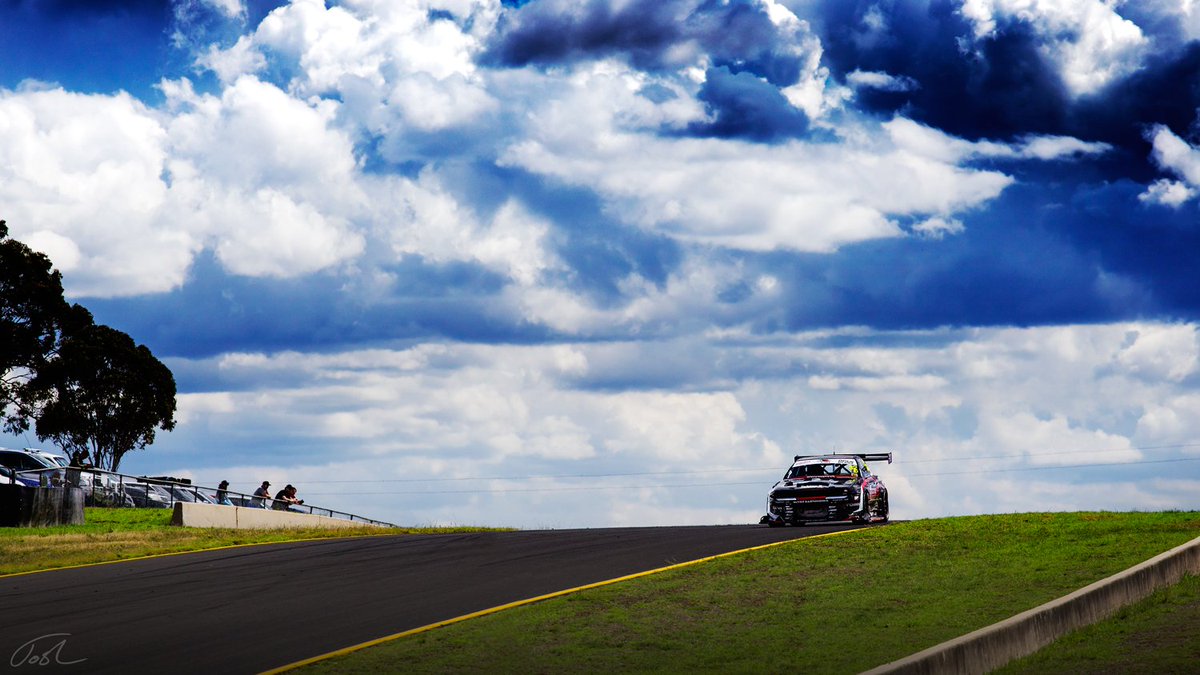 Josh_Florence's tweet photo. S K Y L I N E #wtac2018 https://t.co/OIRDFX3tSk