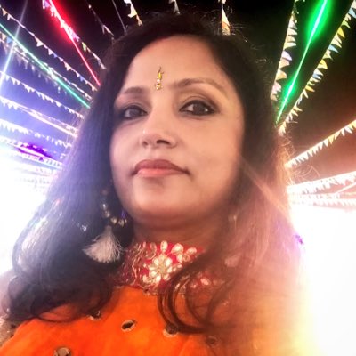 SuEyesClicks's tweet image. Makeup is art.
Beauty is spirit.

#NavratriCelebrations #GarbaFun #NewProfilePic