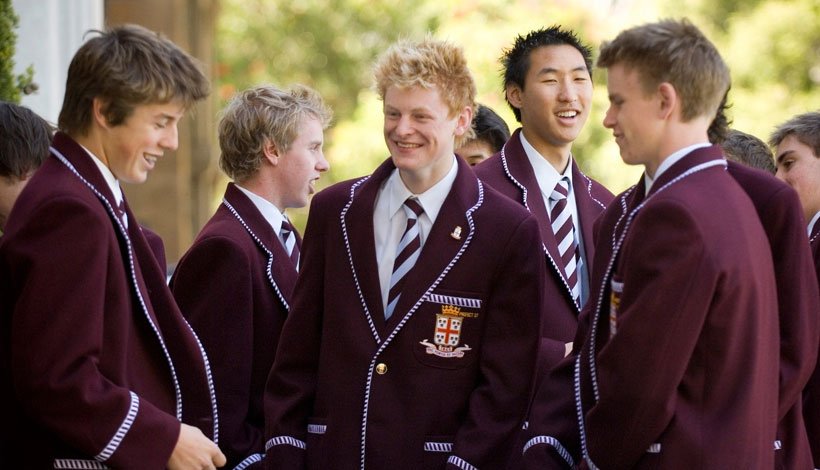 JobsenGrothe's tweet image. Public: for all
Private: for a select group
Where is the Public in Private Schools?
The Public in Private Schools is our tax money
#rorting #ripoff #inequality #thepublicpurse #userpays #privateschools #gyms #swimmingpools #sportingfields #Apartheid #classghetto