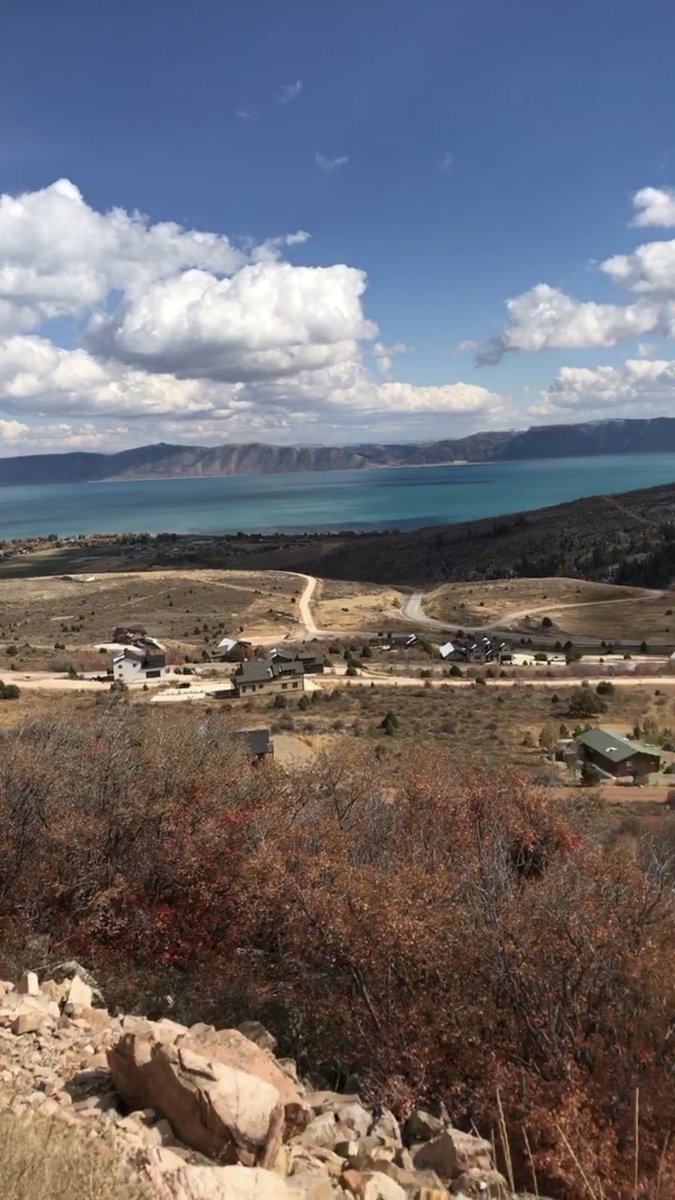 LoganS146's tweet photo. What an awesome day. Caught up with the ol man in Bear Lake and saw some pretty sights on the way. Back to sunny St. George tomorrow👌🏻 too cold here😶 https://t.co/lwznE6JYfA