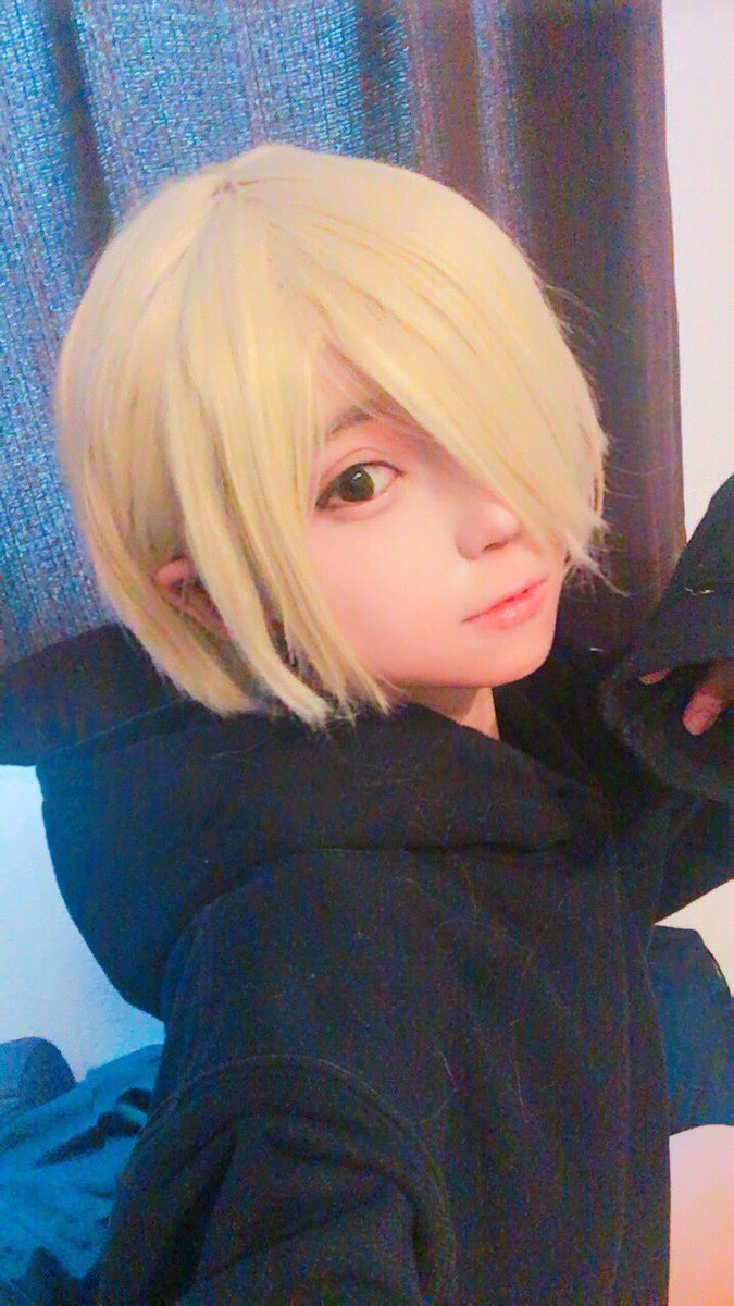 gira_giragira's tweet photo. ！コスプレ！
自撮り反転

こ〜〜めちゃん… https://t.co/lToIS8lXYM