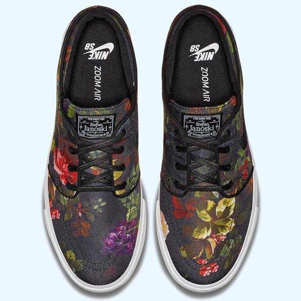 Geest Misleidend Agrarisch Kicks Deals on Twitter: "👀 Good sizes for the "Black Floral" Nike SB Zoom  Janoski Canvas release are on sale for 30% OFF retail at $58.97 + FREE  shipping with Nike+ BUY