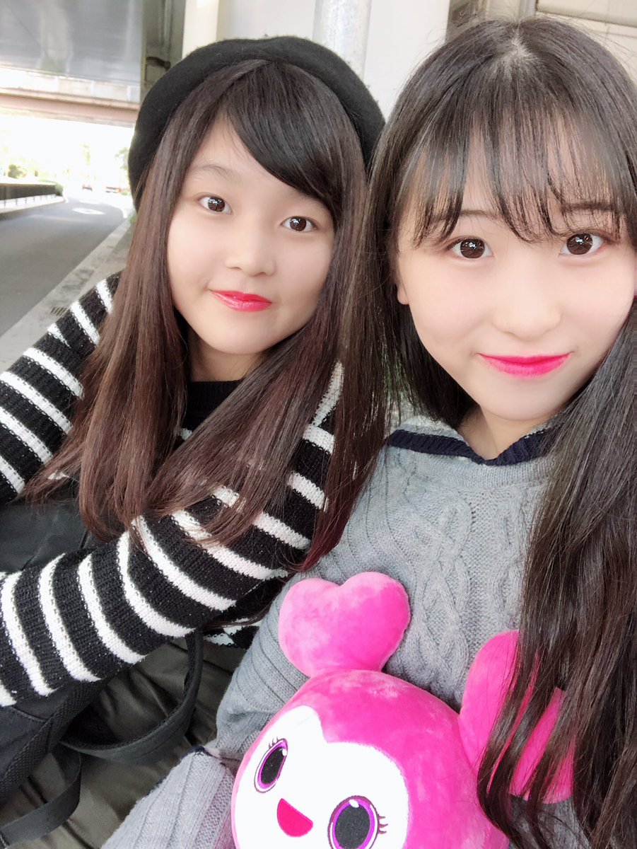 Ot_0708's tweet photo. TWICE 1st ARENA TOUR 2018 行ってきやした✌️

初めてアリーナでめっちゃ嬉しかった😭😭

しかもまさかのチェヨンちゃんがこっち側に来はってバンダナ投げはってゲットしちゃいました👏👏

今までで1番楽しいライブやった😭💓
 
あっかーお疲れ様&amp;ありがとう😭🍒

@WUomhq3sLm526X1 https://t.co/lMtCMCfxYF