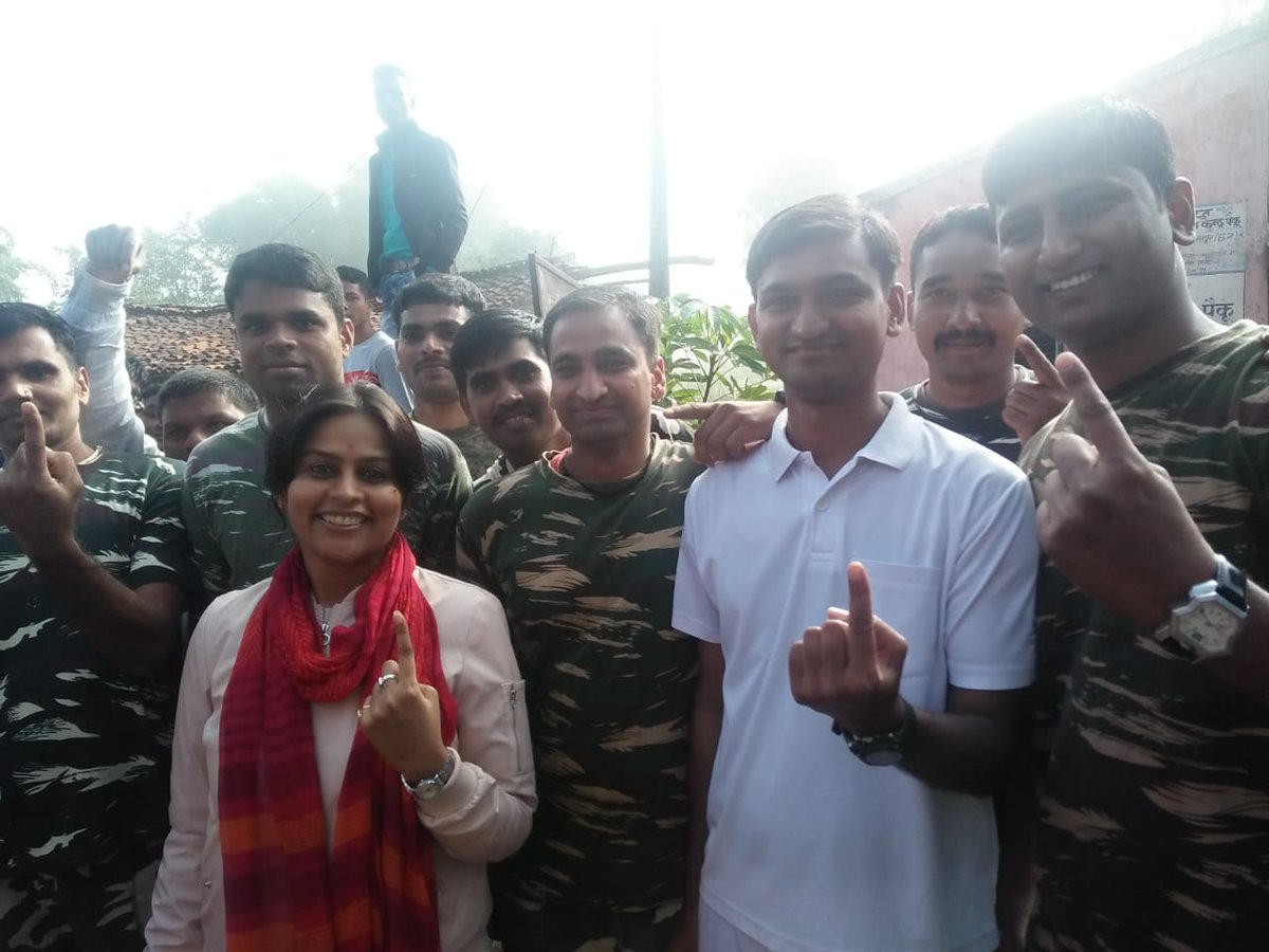 Madam priyanka shukla IAS,CRPF soldiers and civil administrations launch a voter jagrukta abhiyan today morning in jashpur and motivated to civil public for exercising his vote during upcoming election in state