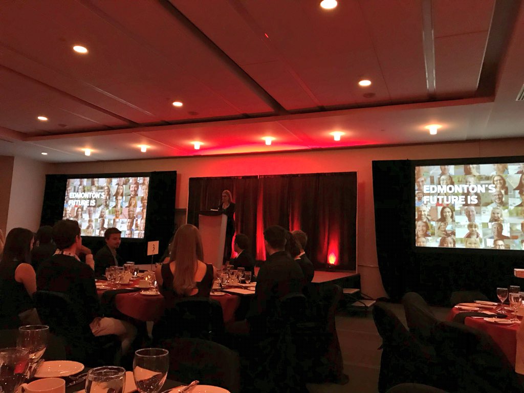 AshleyASalvador's tweet photo. Really enjoyed tonight’s PechaKucha presentations by @KalenAnderson and @nolakilmartin. Thanks to the @placecanada team who put this impressive evening (and conference) together. #Place18 https://t.co/0KQj519e5d