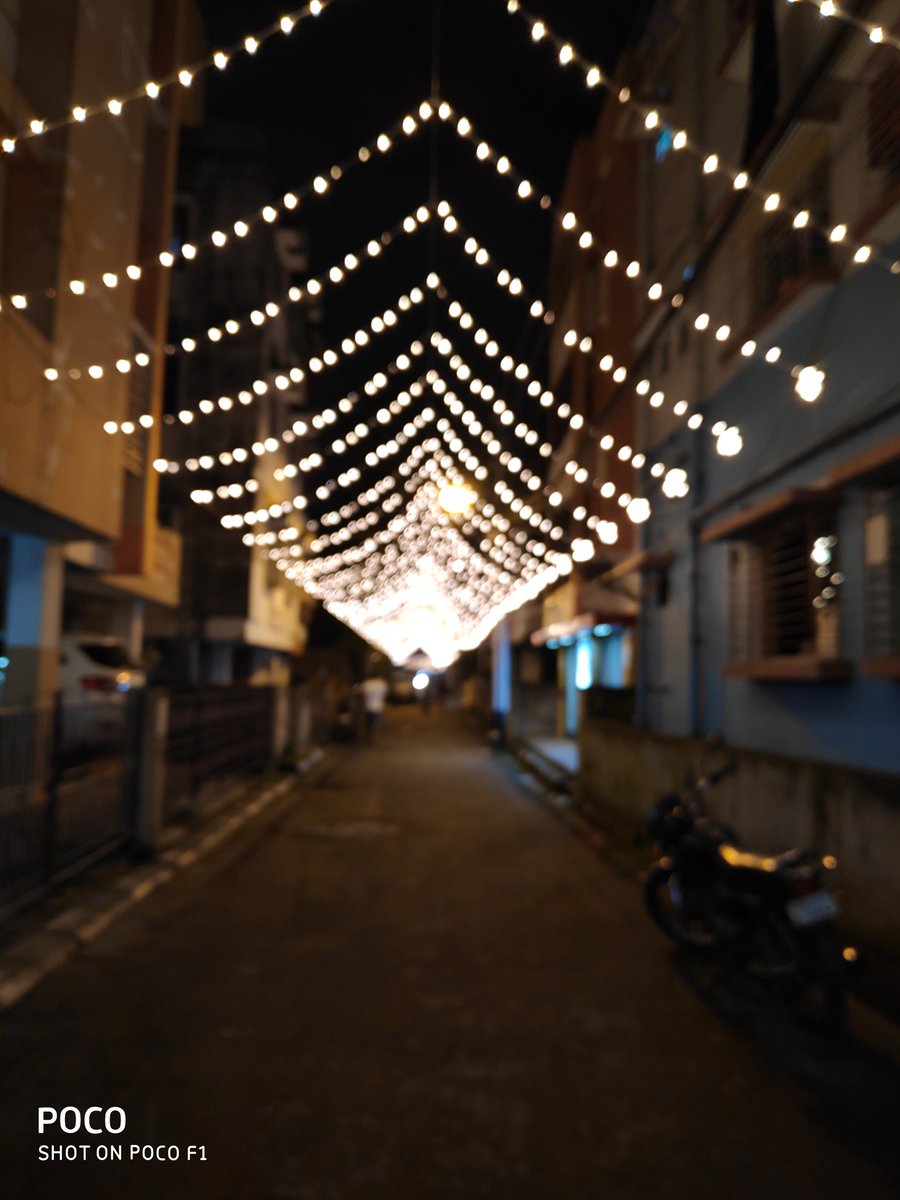Iraivan10's tweet photo. I don't post pics like this often but I had to ๐คโค๏ธ
@IndiaPOCO #POCOF1 #DurgaPuja2018 #kolkata #pococamera @PocophoneGlobal https://t.co/vJ6z3OhubR