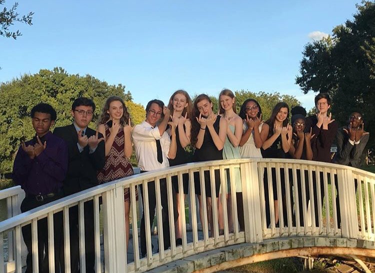 Look at my troupe slaying their homecoming!! #AustinHomecoming18 #playhousepride