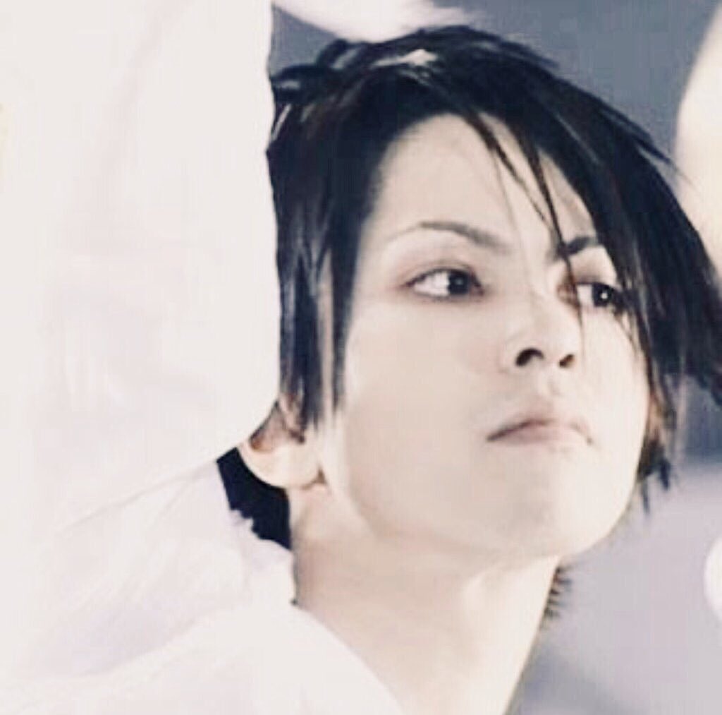 リリック Hydeさんにリンカネhydeさんの仮装してほしい