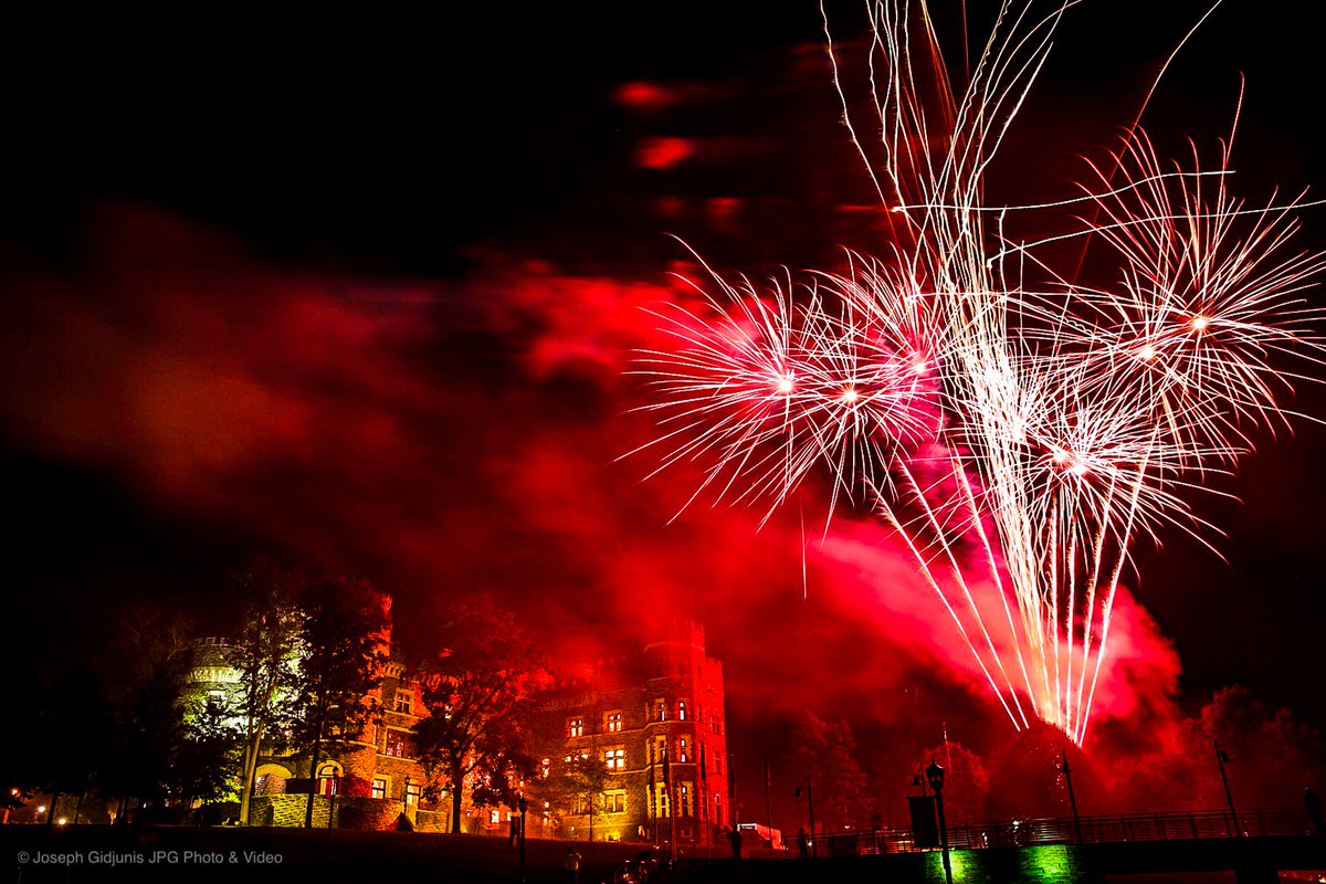 ArcadiaAlumni's tweet photo. A record-setting 1,042 Arcadians UKNIGHTed in their belief in @arcadia1853, providing a successful end to the celebration of the Inauguration of @PrezNair . On behalf of the students who will benefit from your generosity, thank you! #UKNIGHT4Arcadia #ArcadiaInauguration #PrezNair https://t.co/bza51WQGOz