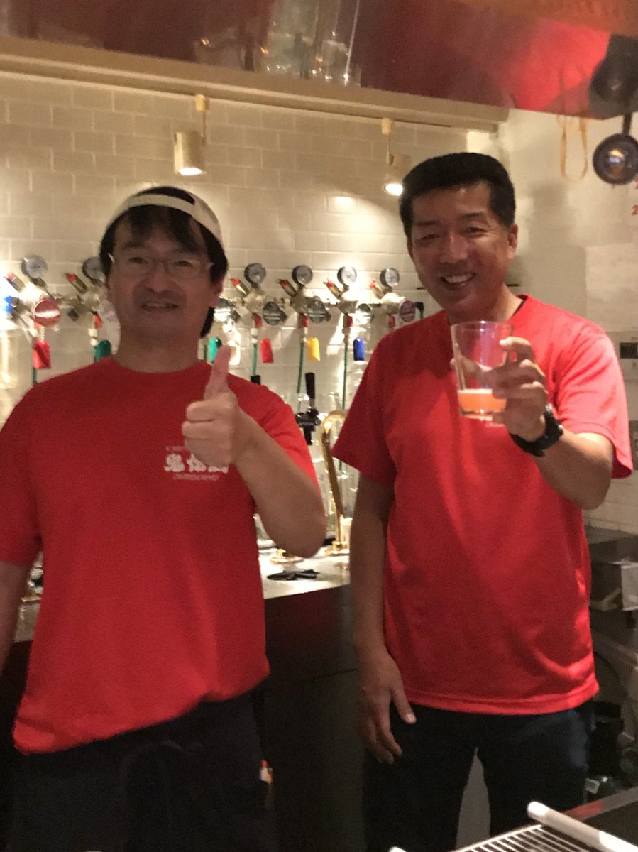 Akko12Oct's tweet photo. 【ヒマラヤに鬼がくるー‼︎ 其の参】
♢最高なお二人てす‼️
♢金鬼ペールエール
旧シトラ ver.と新シトラ ver. 飲み比べ
カシミア、シトラ ver.
モザイクver.
カスケード、シムコー ver.
♢New 湯煙 WIPA
#鬼伝説 #himalayatable https://t.co/y16qNTE3WO