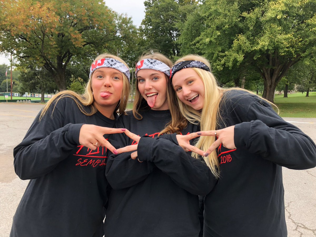 raejanae_99's tweet image. My girls 💖💎 #SemoHomecoming #GoADPi