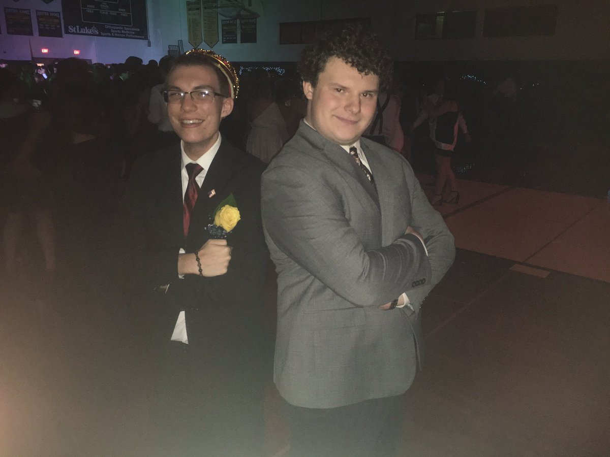 ChromeoDoc116's tweet photo. My last homecoming at the high school. Such a sad thought to think about. I’m gonna miss all these crazy people. Told me date (not pictured) that she’ll be really missed when I’m off to college, just like these peeps. Congrats to @McKeon930 and @spencerr22!! 2 for 2!!! #MAGA https://t.co/YOvy8lbmXH