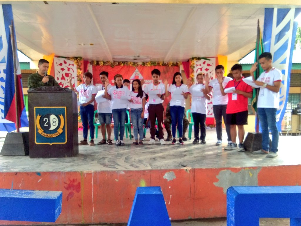 vanjorain's tweet photo. welcome to the growing network of youth for peace network, Lupon Youth Advocates 💕✨ #SDGen #PeaceCampLupon #YFPMDO https://t.co/rnE3v6m8G7