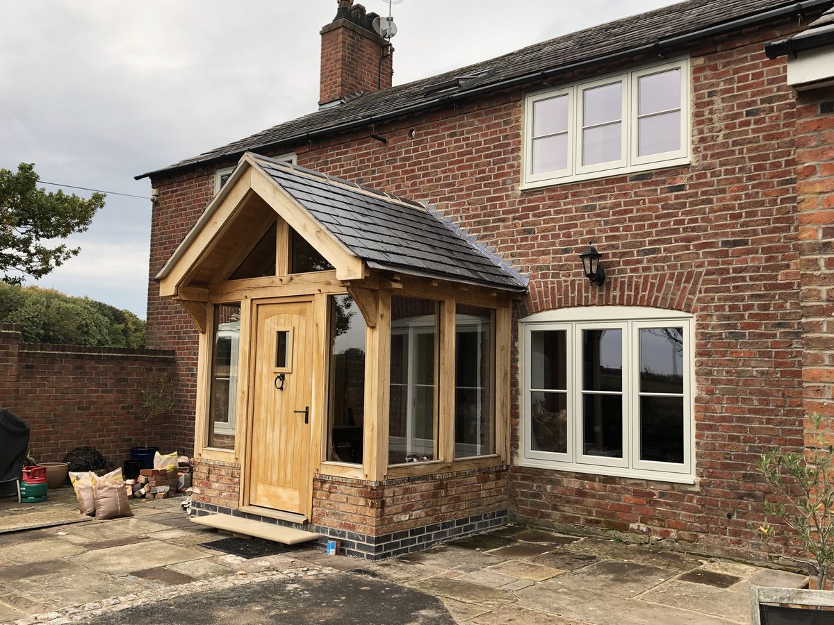 BrhBuild's tweet image. A recently completed oak porch install in high Leigh #oak #porch #refurb