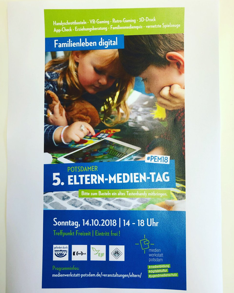 medienwerkstatt's tweet photo. Nach der Wahl ab 14 Uhr direkt zum 5. Potsdamer Eltern-Medien-Tag #pem18 in den #treffpunktfreizeit #potsdam fahren. Analoge und digitale Spiele, Quiz, Beratung und Making Aktivitäten erwarten die Familien. Auf Instagram gibt es Bilder und Geschichten vom Event. https://t.co/XS0VFqoBOb