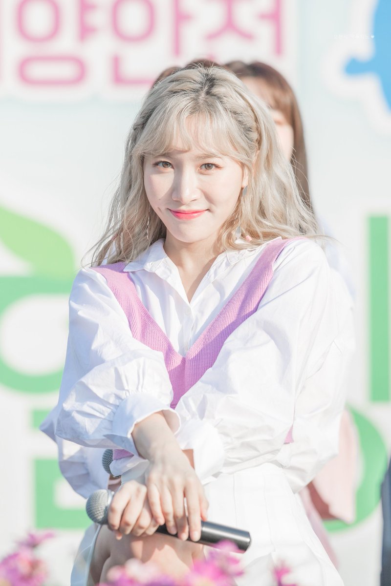 theqoo inserted image