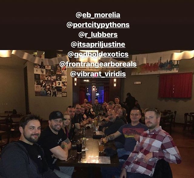 EBMorelia's tweet image. Dinner night number 2 @ Narbc Tinley Park.
#carpetpythonmorph #pythonsofinstagram #ebmorelia #narbctinley ift.tt/2Pyh9iK