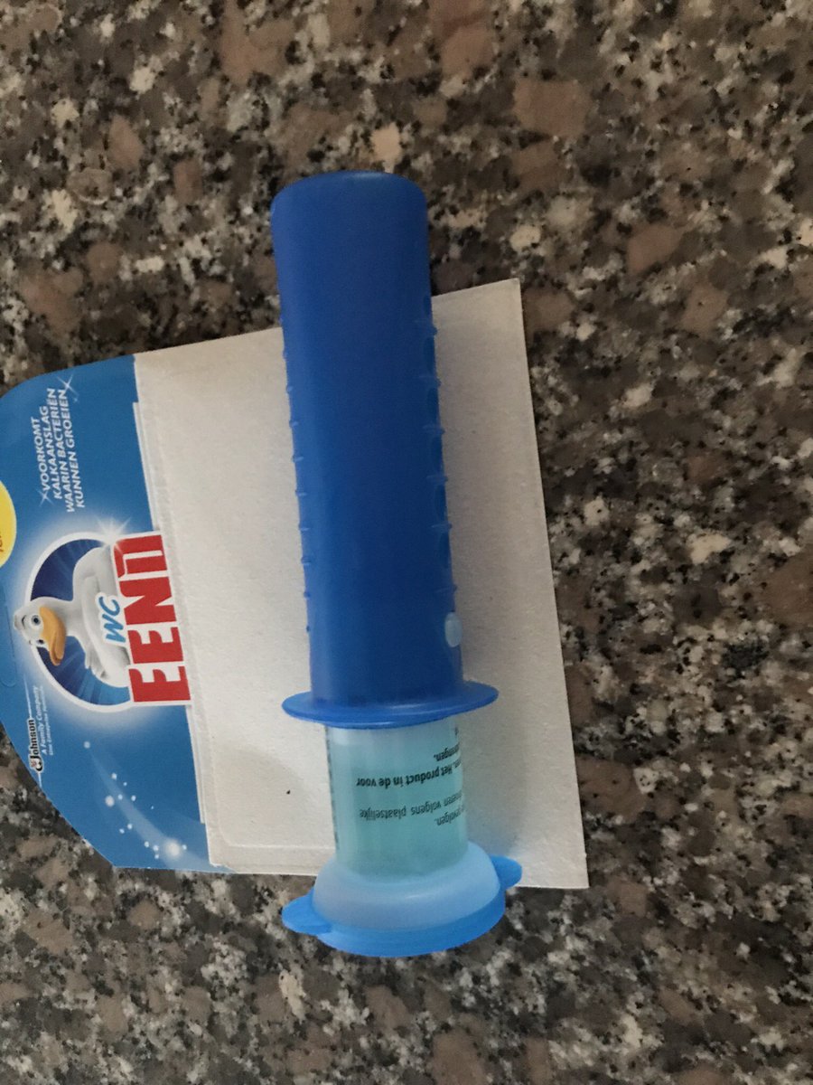 kira_the's tweet photo. Schone handen, schoon toilet! #theinsiderseu #TestingFreshDiscs #WCEEND @TheInsidersBENL https://t.co/16ZWofQQmL