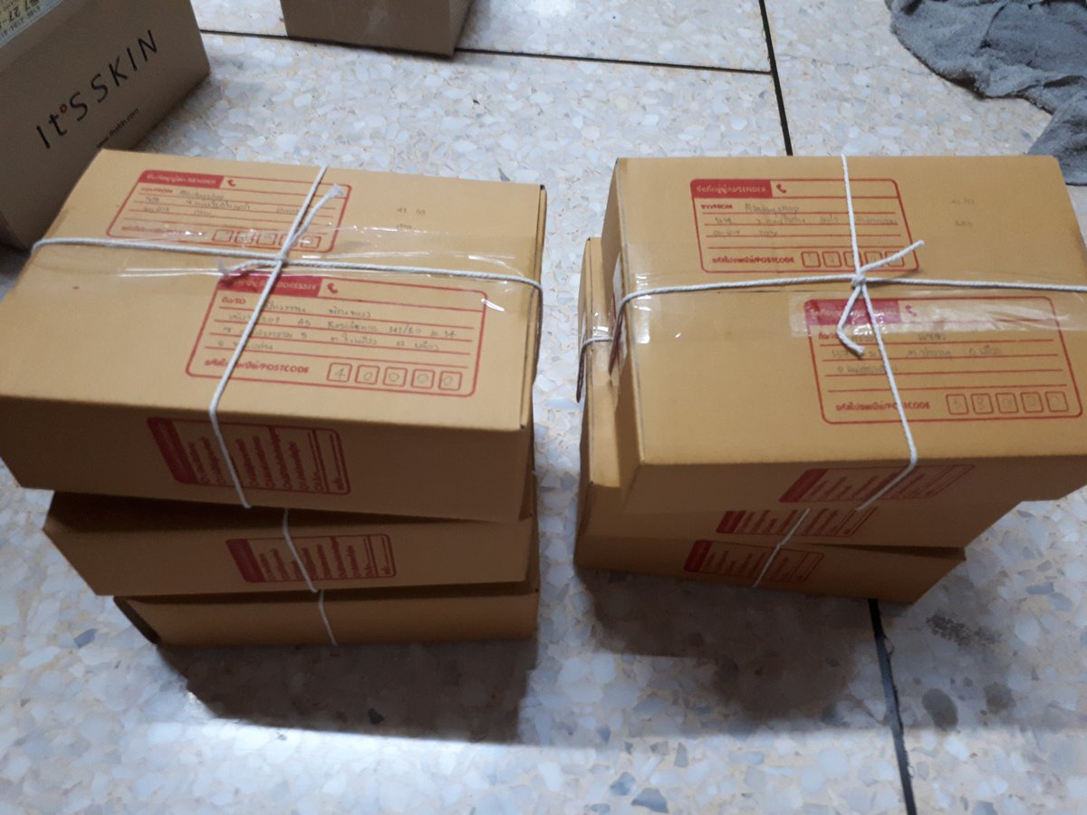 M0ndayShop's tweet photo. Lot 1 ถึงเราแล้วน้า เราแพ็คเรียบร้อยแล้วค่ะ จะจัดส่งในวันอังคารนะคะ 💖
#m0ndayUpdate
@_eunbiix @P2Peach @PE_G_B_GG @timsome01 @snapperkhimmiie @narm_oon https://t.co/4MItBsYgdG