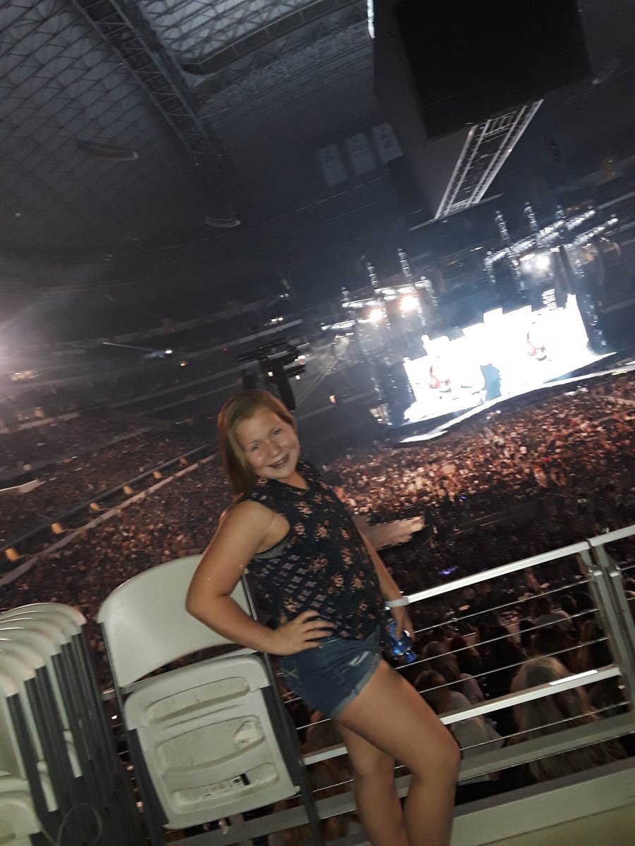Mrs_CMartin's tweet photo. Last Taylor Swift post, I promise!!
"Mom, this was the best night EVER!!" Happy Mommy!! Thank you, @LibertyWingspan for this opportunity for both of us!! #momanddaughter #memories #forever https://t.co/ktnyKVFzvs
