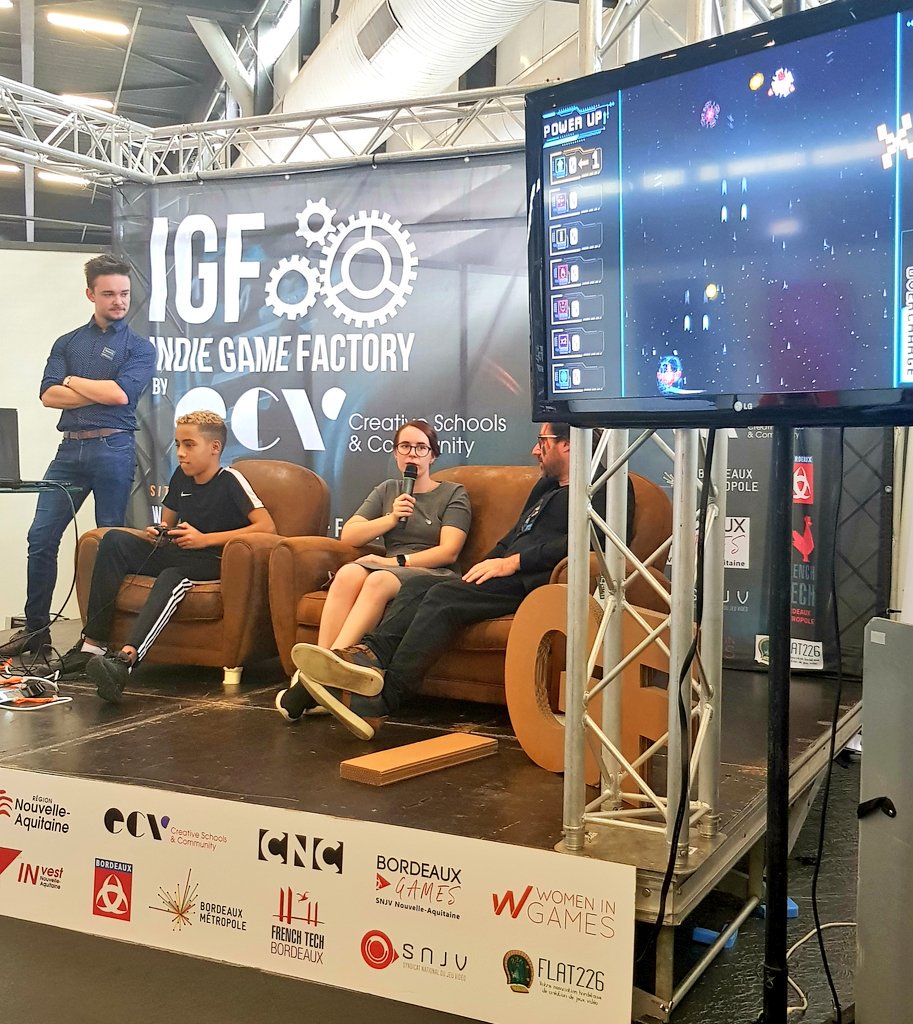 IndieGameF's tweet photo. En direct de la scène de l'#IGF by @ecvfrance Bordeaux, c'est le moment #spacemakers ! Deux artistes gamedesigneurs de @Bellecour_EA présente leur projet ! https://t.co/bB0w4O0j4f