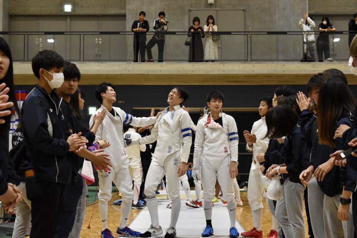 【フェンシング部】第６８回関西学生フェンシング選手権大会／最終日／於・京都府大山崎町体育館／試合速報「関西インカレ終幕」

詳しくはこちらから→ kgsports.net/2018/10/14/%e3…