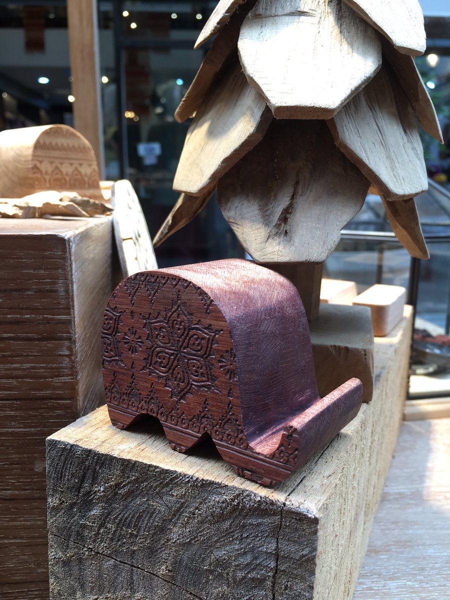 DesignWoodTH's tweet photo. 🌳ช้างไม้🐘
สอบถามและสั่งซื้อ
Line : @designwood(มี@ด้วย)
#book#ไม้#wood#laser#handmade#laserwood#cool#ช้างไม้ https://t.co/nTOlfNH7S4