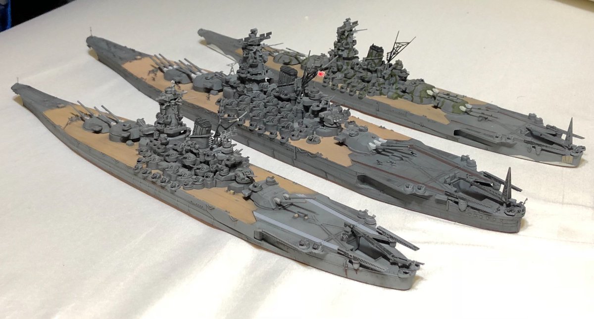 超大和型の51センチ連装4基案を引っ張り出してきたので51センチ3連装3