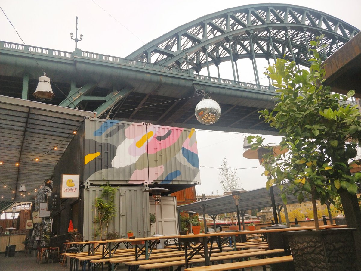 SUNDAY VIBES! Hawker Market <a href="/BTRBrewCo/">By The River Brew Co.</a> is open until 6:30pm today. 
#streetfood #newcastle #bytheriver #craftbeer #pasta #gnocchi #hwkrmrkt