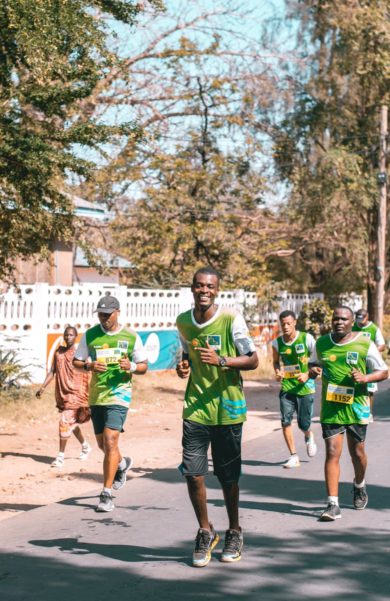 rottanzania's tweet photo. Healing Lives, Transforming Communities
#RotaractTz #RDM2018 #heelstoheal #EveryStepMatters #pigahatua https://t.co/MCkxjeyHUH