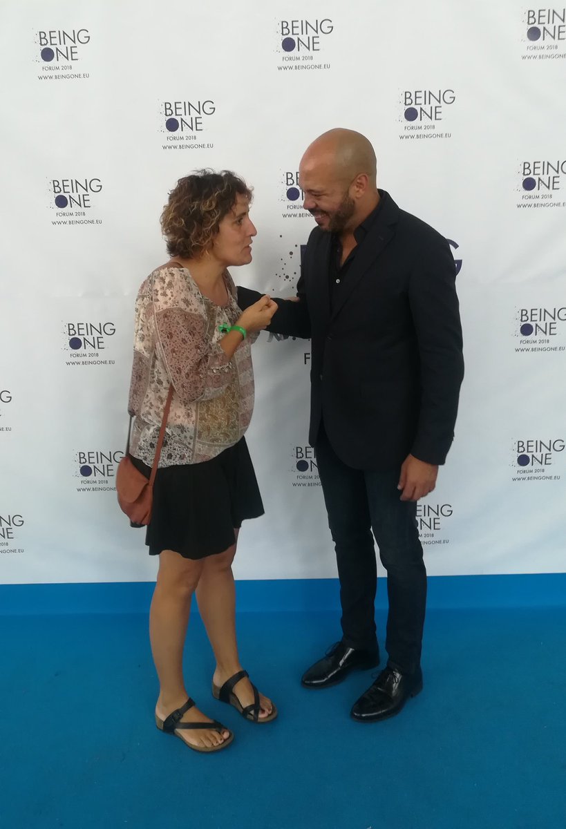 AnnaLorita's tweet image. Aquí está!! @YonielCoach cargado de energía y sueños. Váis a oír hablar de él en mi web y canal de Youtube. Ha aceptado encantado. Gracias Yoniel!! @BeingOneForum