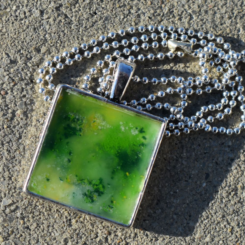 SinLanchester's tweet photo. What is your favorite piece of #jewelry at
https://t.co/7DTOBYVUWF https://t.co/qcrk0z6FEK