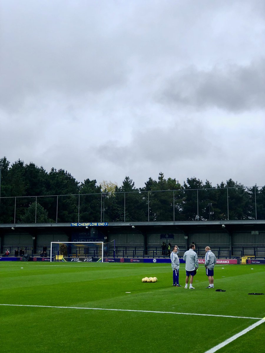 vandey01's tweet photo. C’mon Chelsea! #CWFC #HarryHayes #pregame https://t.co/N1GxwEDgie