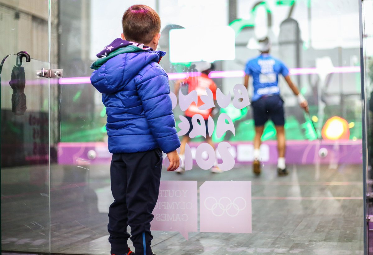 Getting up close &amp; personal at the Squash Showcase <a href="/BuenosAires2018/">Buenos Aires 2018</a> 😍