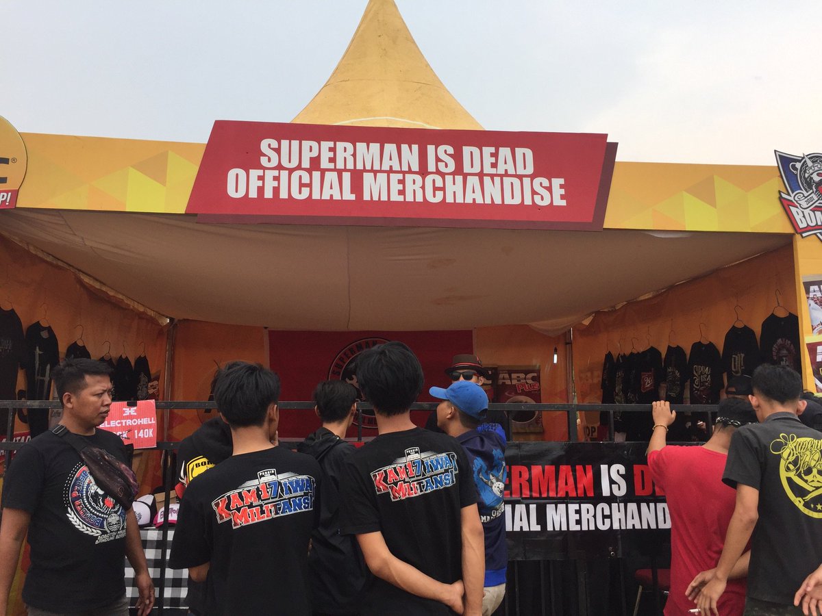 #SIDbomber!! Ada disc 10% dari <a href="/xRMBLx/">.</a> @ElectrohellBali <a href="/SID_Merch/">SID_Merch (Official)</a> selected item #141018 #Bandung #Arcamanik