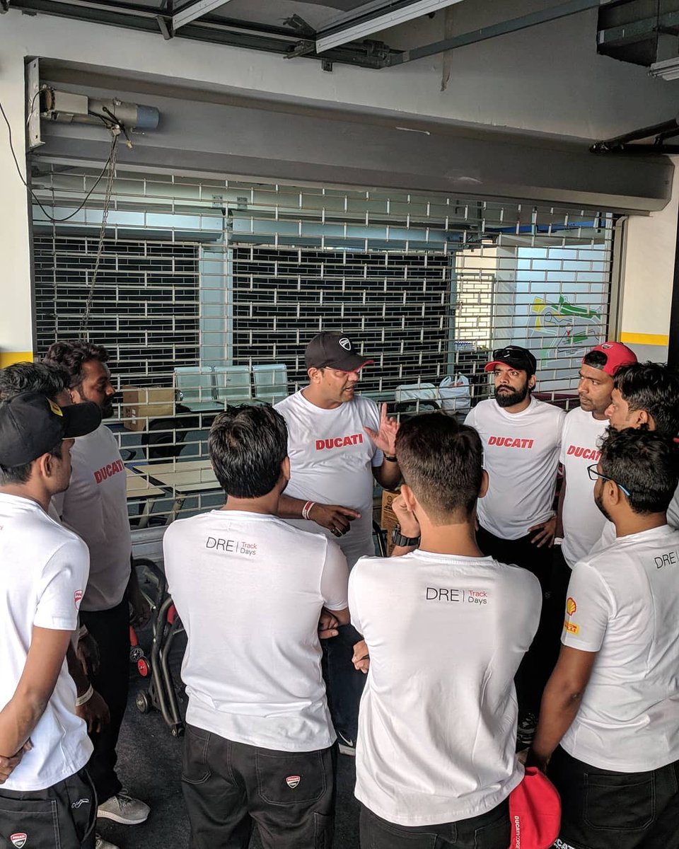 Ducati_India's tweet photo. A special shout out to the men behind these awe inspiring machines. Take a bow #DucatiService. #DRETrackDays #Ducati #India #professionals #ForzaDucati https://t.co/71AxrshRGA