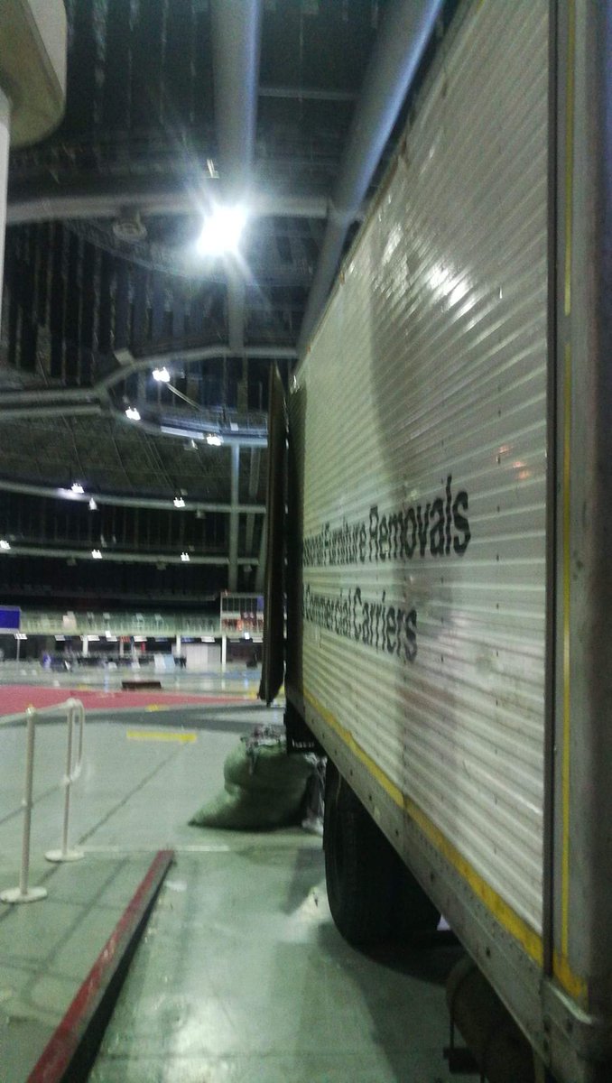 kalilogistics's tweet photo. Do you need to move?  Let kali traders / logistics assist you, contact us for a free quote today 🙂
0817068084 / ashir@kalilogistics.co.za https://t.co/qFE5qgz6St