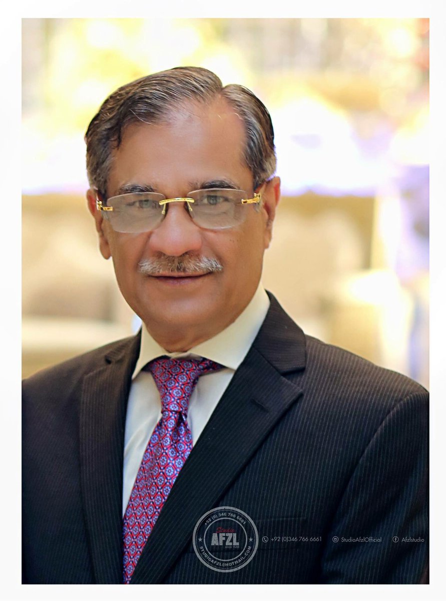 MathiraPathan's tweet photo. Our Hero Justice Saqib Nisar @SaqibNisar https://t.co/VZSkEHrg5f