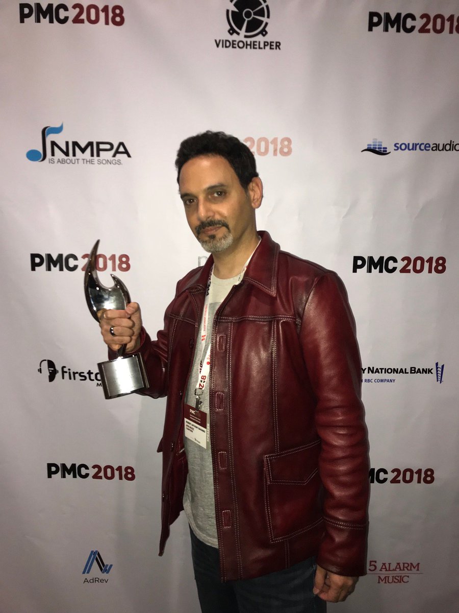 PopMachineMusic tweet picture