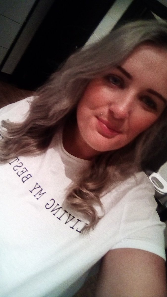 juealdo_ann's tweet photo. #Livingmybestlife 😂 Liverpool for the weekend with my dad clearly hungover #stillwining @StaceySolomon tshirt 💕👌💕 https://t.co/Szmm80mu2B