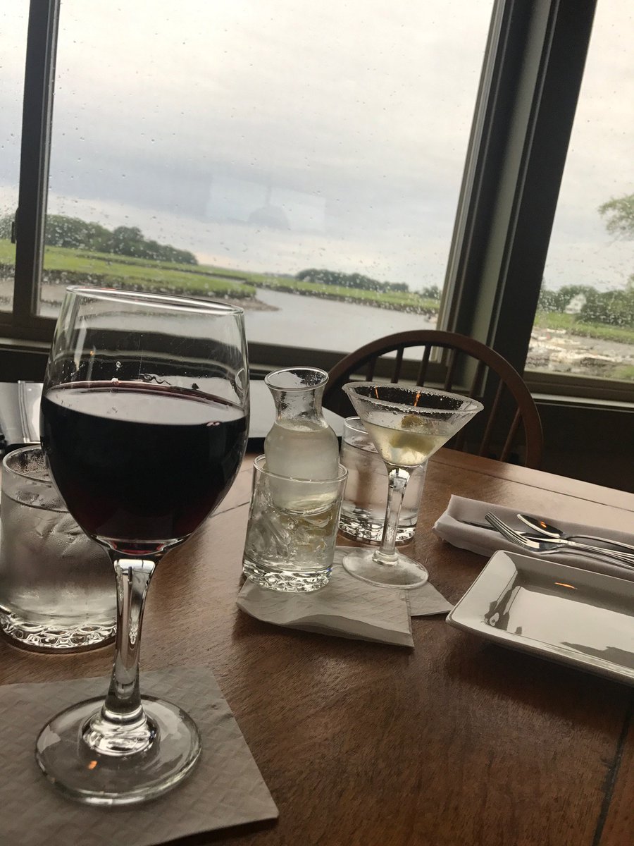 SheasRiverside's tweet photo. Drinks for two by the window with a view. #sheasriverside #sheasbar #riverview #visitessex https://t.co/2VMaFo9oap