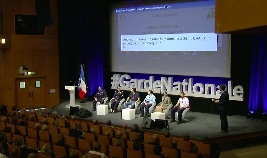 ▶️ Voir ou revoir le #live #replay des Assises de la #GardeNationale 2018 autour de l'#engagement citoyen avec les interventions de <a href="/florence_parly/">Florence Parly</a>, <a href="/gdarrieussecq/">Geneviève Darrieussecq</a>, <a href="/annefougerat/">Anne Fougerat</a>, des témoignages de jeunes réservistes et des acteurs de la société civile 👉 facebook.com/GardeNationale…