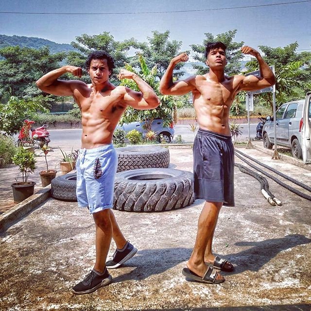 Michael_kyng's tweet photo. Reposting @justin.jacob: - via @Crowdfire
Beach body peaches... beach body!
.
.
@metacross.fit #justinjacob #metacross #metacrossathlete #metacrossgains .
.
.
.
@prilaga #fitnessmodel #fitnesslifestyle #fitchicks #fitlife #fitnessmotivation #fitmom #prilaga #fitnessgear #getfit https://t.co/yHJQzkcEcj