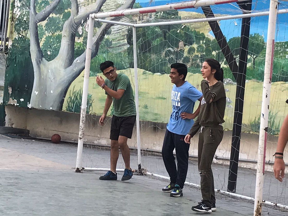 lb_spotlight's tweet photo. Sunday's basketball training.
#LebaneseSpotLight #LSL #Training #Basketball #SunnyDay #Sunday #OneFamily #Fun #Volunteers #LiveLoveLSL #LongLiveLSL https://t.co/4en7WfRdrt
