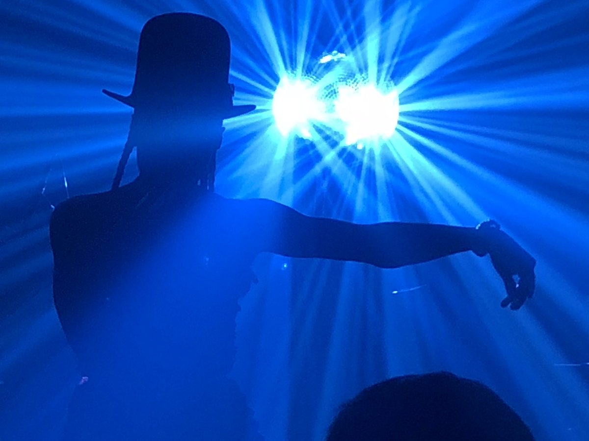 DiscoverClub's tweet photo. Trip hop heaven with @MorcheebaBand at #1865southampton last night. New album Blaze Away so uplifting and cool. Go see. Go buy! https://t.co/uzhnzRHZgf