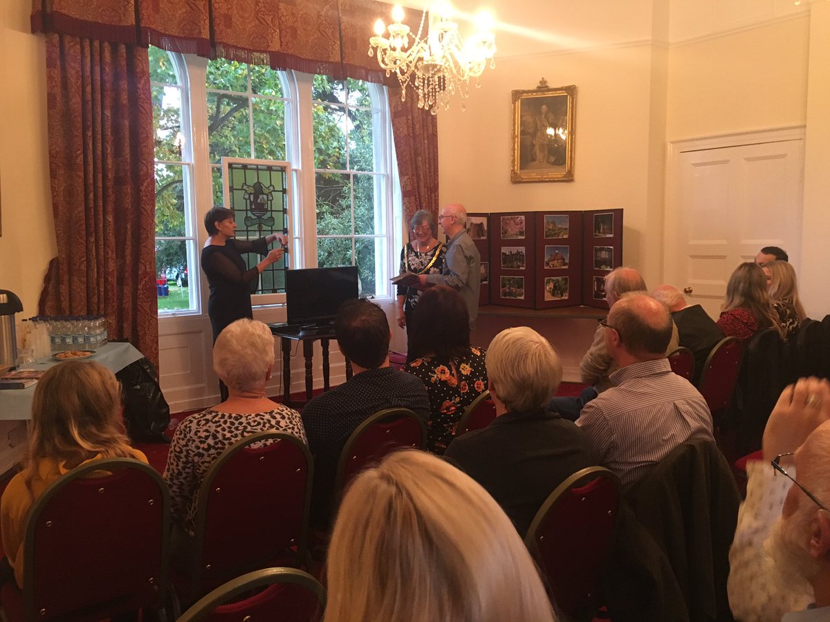 JaneSartin's tweet photo. The presentations for the 2019 #Hertford calendar photography competition being made by Mayor of Hertford Cllr Beryl Wrangles. The calendar will be on sale at the Hertford Town &amp; Tourist Information Centre. Here’s @RodHertsGraphic collecting his prize for the front cover photo https://t.co/mubQ7utlvo