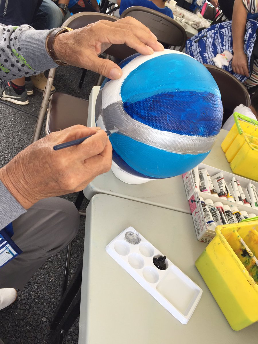 rab_2020's tweet photo. ibp2020平成30年度茨城県文化プログラム事業
【リボーン・アートボール】ワークショップ in ケーズデンキスタジアム
子どもから大人まで沢山の方の参加でいろいろな作品が生まれました!
#文化プログラム #rab2020 #いばらき文化 #リボーン・アートボール #東京2020 #文プロ https://t.co/2YXSmMav66