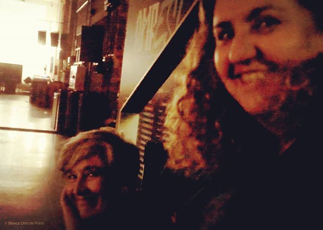 dePablette's tweet photo. Selfie time with my sister 😘
@amfest_bcn #amfest #amfest2018 #livemusic #livemusicbarcelona #depablette #rx100iv https://t.co/9MFlNvS6dC https://t.co/02zUvZ58Te