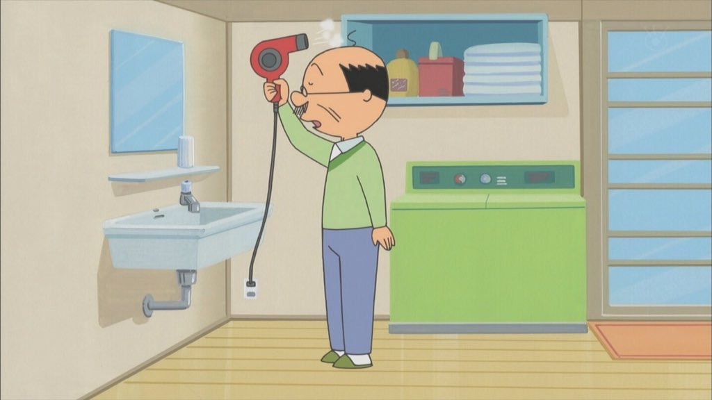 磯野家 日によってコンセントの位置が変わってる コンセントどころじゃなくありとあらゆるものが変わってた Togetter