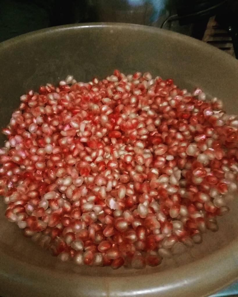 corrierediargo's tweet photo. Gelatina di melograno.
Tutto produzione propria
L'orto di Cincinnato https://t.co/4rJHBHthU4